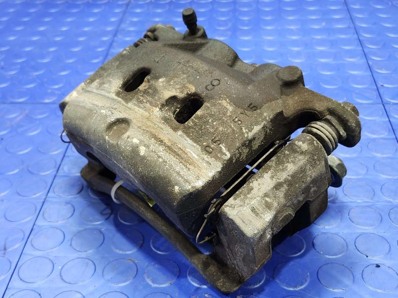 2015 Infiniti Q50 Caliper