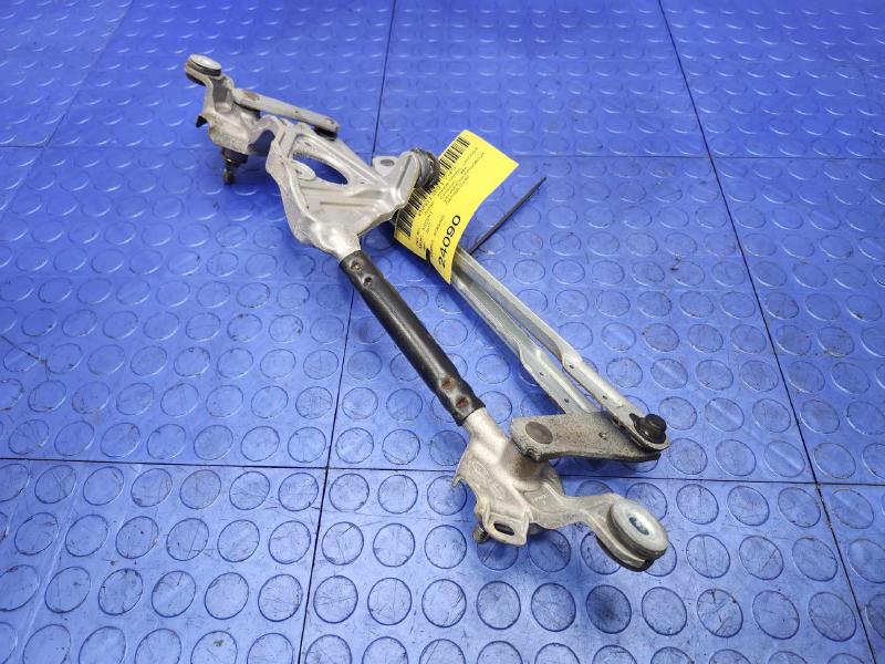 2012-2017 Hyundai Accent Windshield Wiper Linkage Transmission OEM Part 981201R010