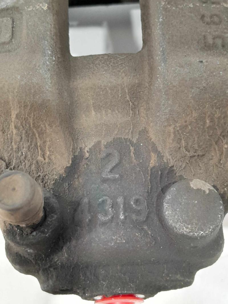 2015 Nissan Pathfinder Caliper