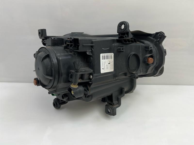 2014 Jeep Cherokee Headlamp Assembly
