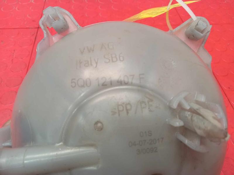 2018 Volkswagen Atlas Coolant Recovery Bottle