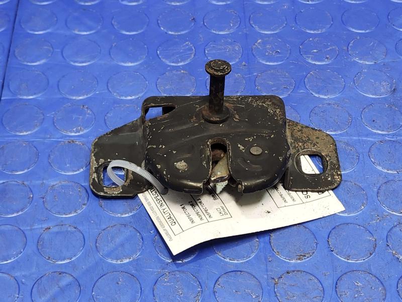 2002 Dodge Ram 1500 Hood Latch