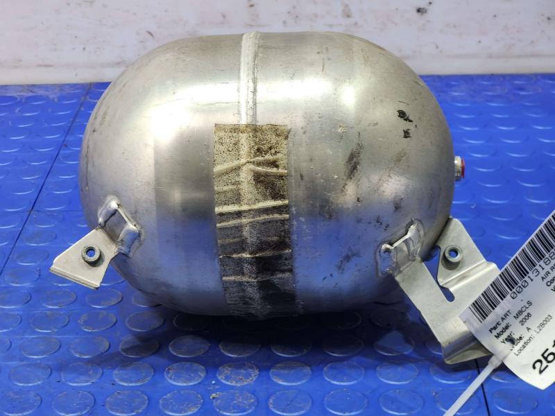 2006 Mercedes CLS-Class Air Reservoir Tank