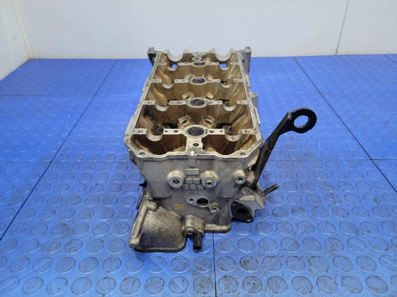 2016 Audi S6 Cylinder Head
