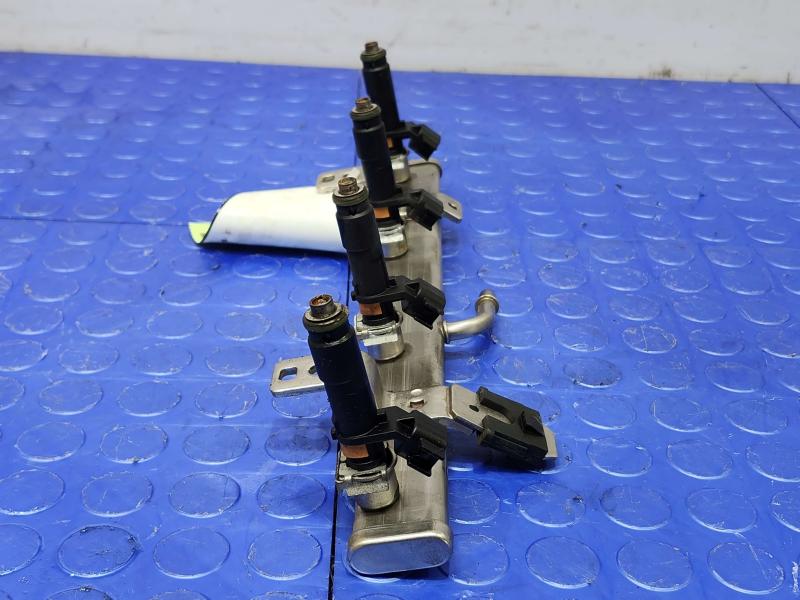 2016 Chrysler 200 Misc Fuel Injection Parts