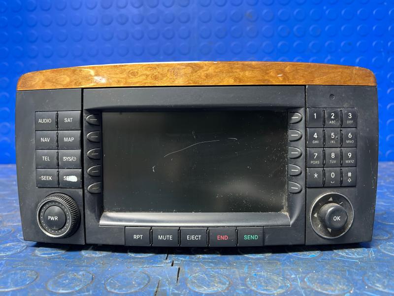 2008 Mercedes R-Class Audio & Visual Equip.(Radio)