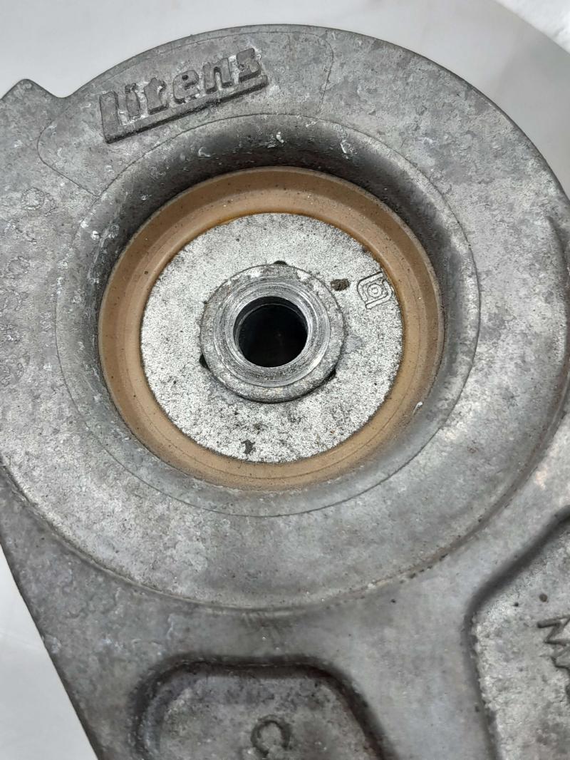 2014 Chevrolet Caprice Engine Belt Tensioner