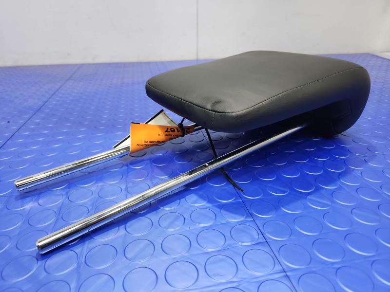 2011 Infiniti QX56 Headrest