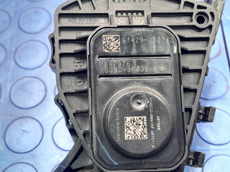 2013-2019 Ford Fusion Accelerator Pedal Assembly OEM DG9C-9F836-AC
