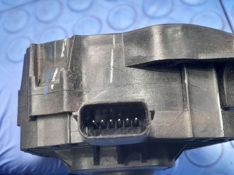 2013-2019 Ford Fusion Accelerator Pedal Assembly OEM DG9C-9F836-AC