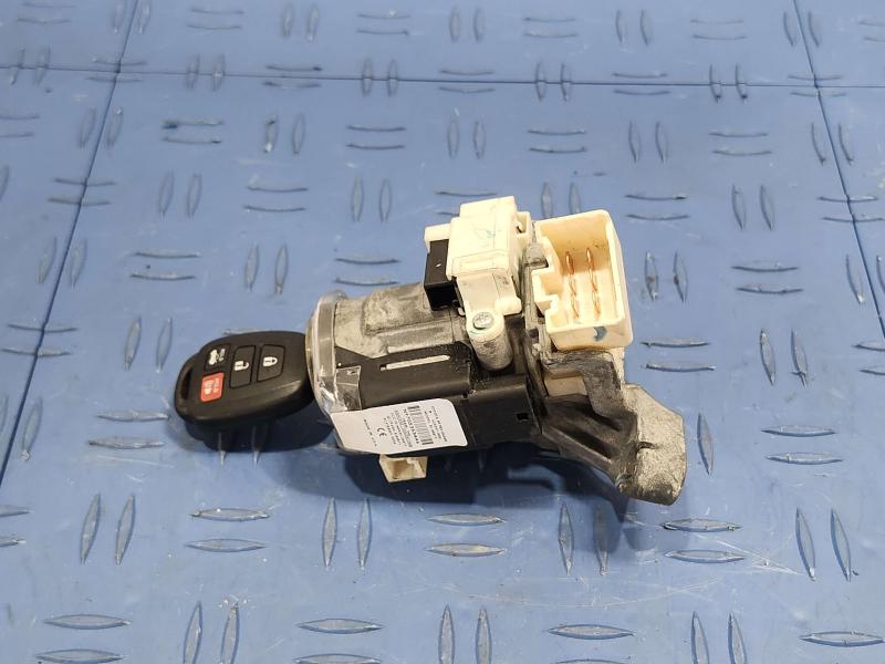 2013 Toyota Camry Ignition Switch(W/O Cyl& Key)