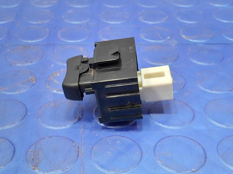 2013-2018 Toyota RAV4 Passenger Front Door Lock Switch OEM 84930-12250