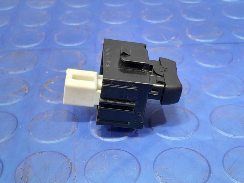 2013-2018 Toyota RAV4 Passenger Front Door Lock Switch OEM 84930-12250