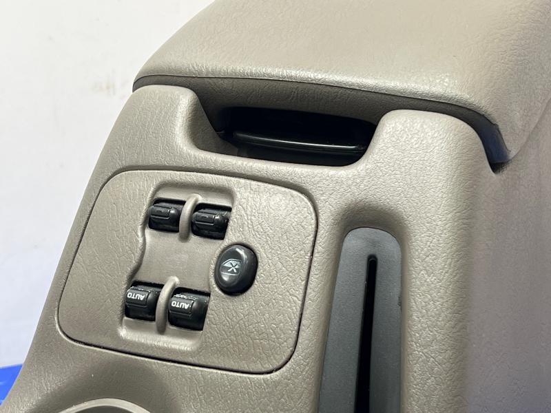 2002-2004 Jeep Liberty Center Console Assembly Taupe Auto Trans OEM 0WD581DVAC