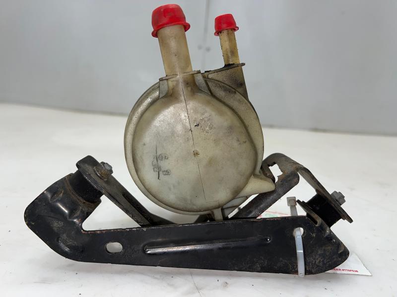 2000 - 2006 Toyota Tundra Power Steering Fluid Reservoir 4.0L 4.7L ONLY OEM 443600C030