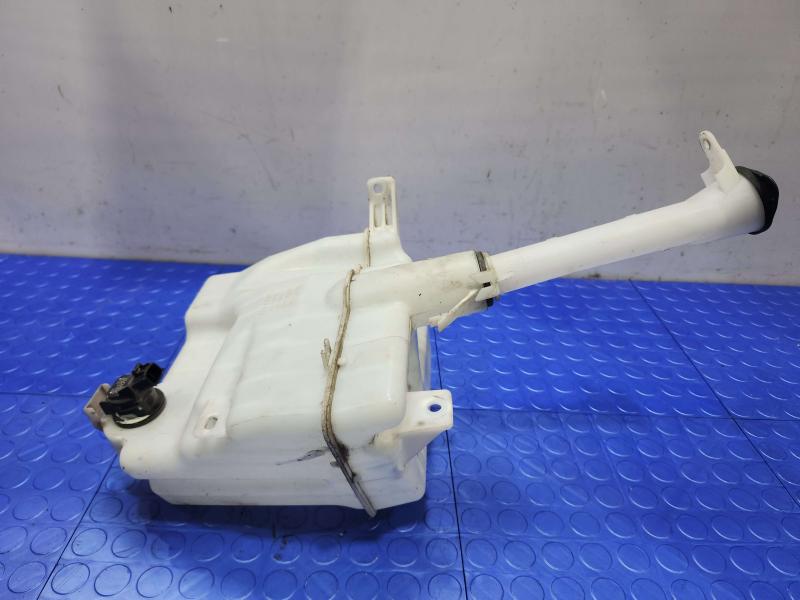 2015 Toyota Corolla Washer Bottle