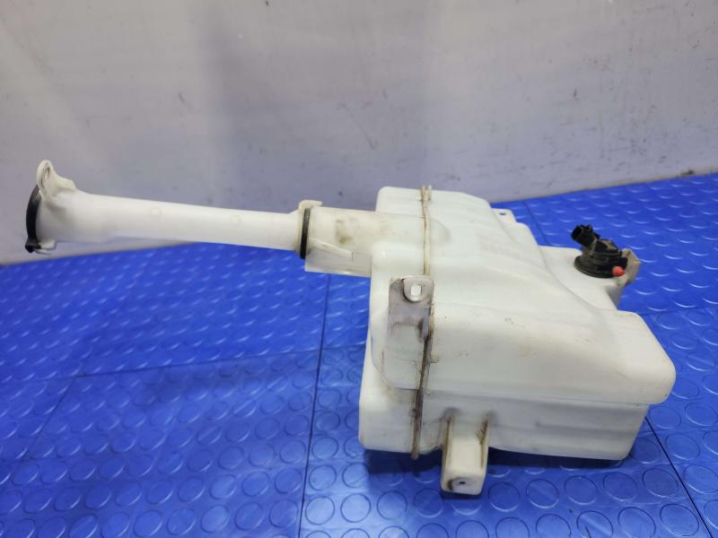 2015 Toyota Corolla Washer Bottle
