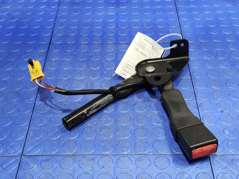 2012 Dodge Grand Caravan Front Seat Belt