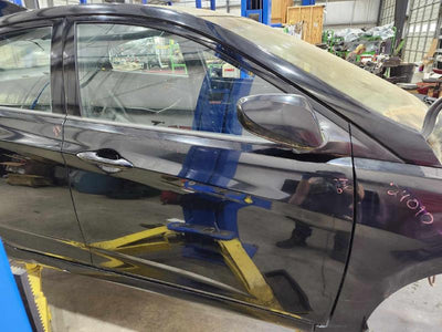 2017 Hyundai Accent Front Door