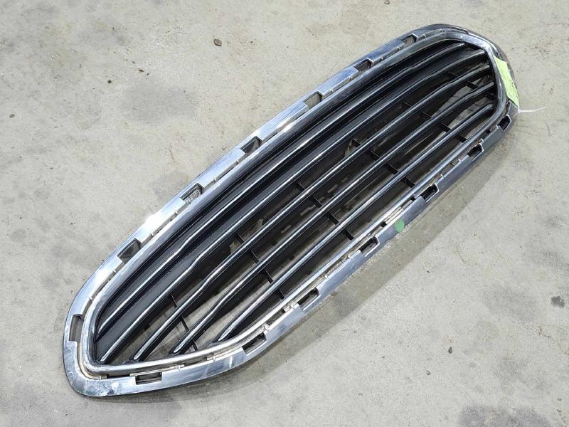 2016 Ford Fiesta Grille