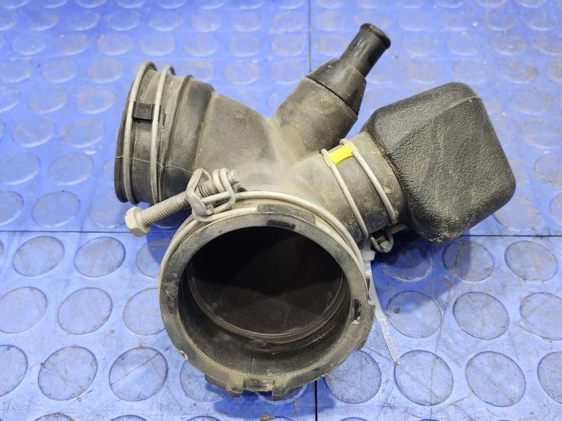 2017 Toyota Prius Air Intake Tube/Resonator