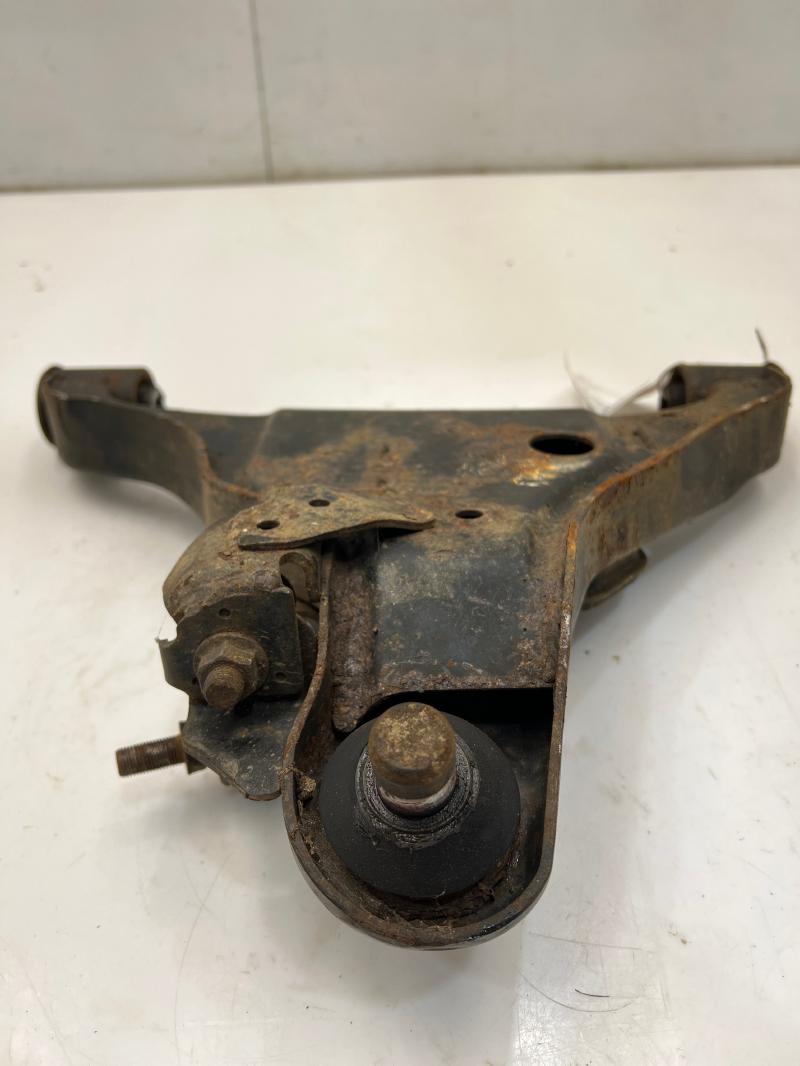 2005 - 2022 Nissan Frontier Front Lower Control Arm RH Passenger Side OEM 545009CD0C