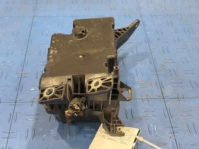 2007 Toyota RAV4 Engine Fuse Box