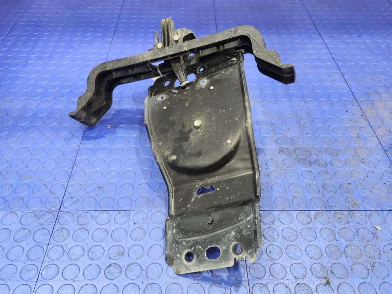 2017 Dodge Grand Caravan Spare Tire Hoist