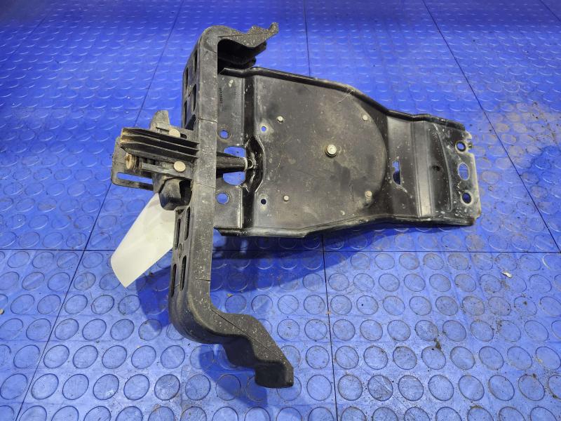 2017 Dodge Grand Caravan Spare Tire Hoist