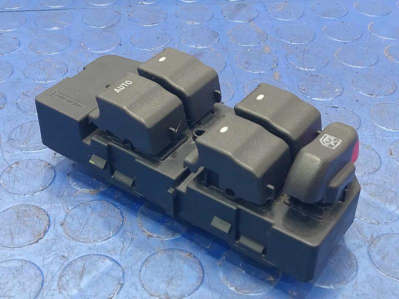 2011 Chevrolet Impala Door Switch Front