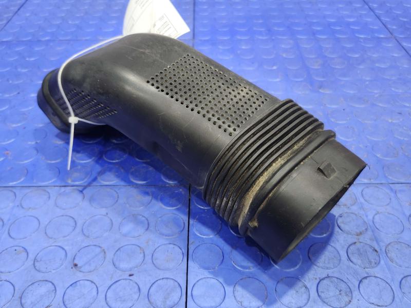 2018 Alfa Romeo Giulia Air Intake Tube/Resonator