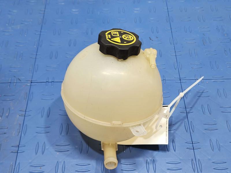 2018 Chevrolet Equinox Coolant Recovery Bottle