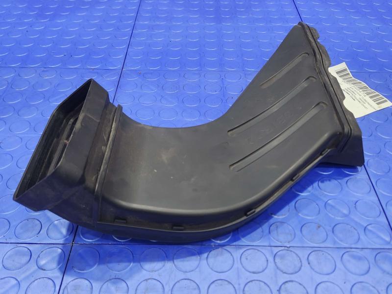 2011 Kia Sorento Air Intake Tube/Resonator