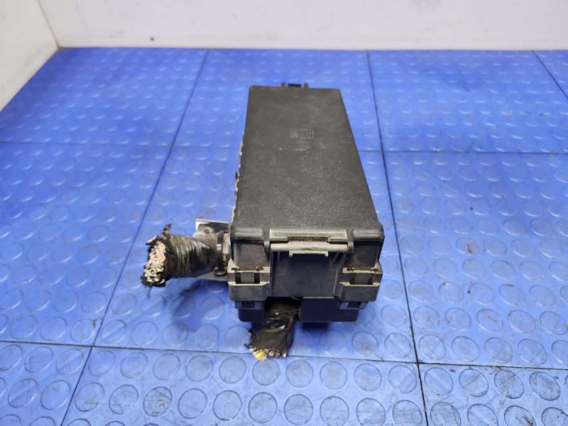 2014 Ford Mustang Engine Fuse Box