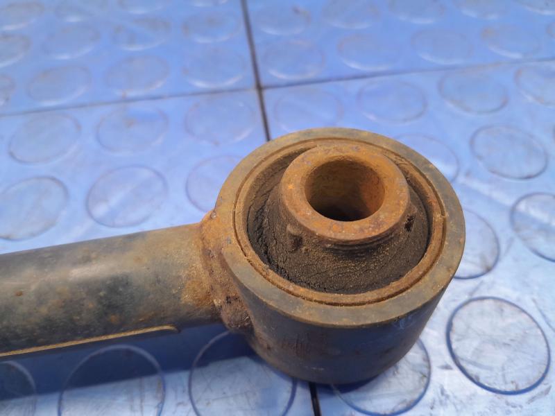 2015 Hyundai Tucson Lower Control Arm Rr