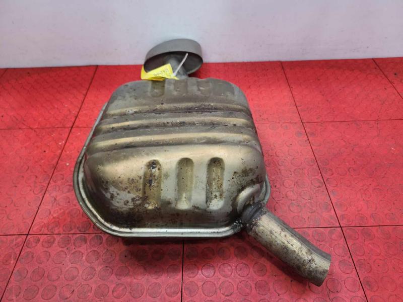 2016-2018 Kia Optima 2.4L Rear Exhaust Muffler Right Passenger Side OEM 28711D5600