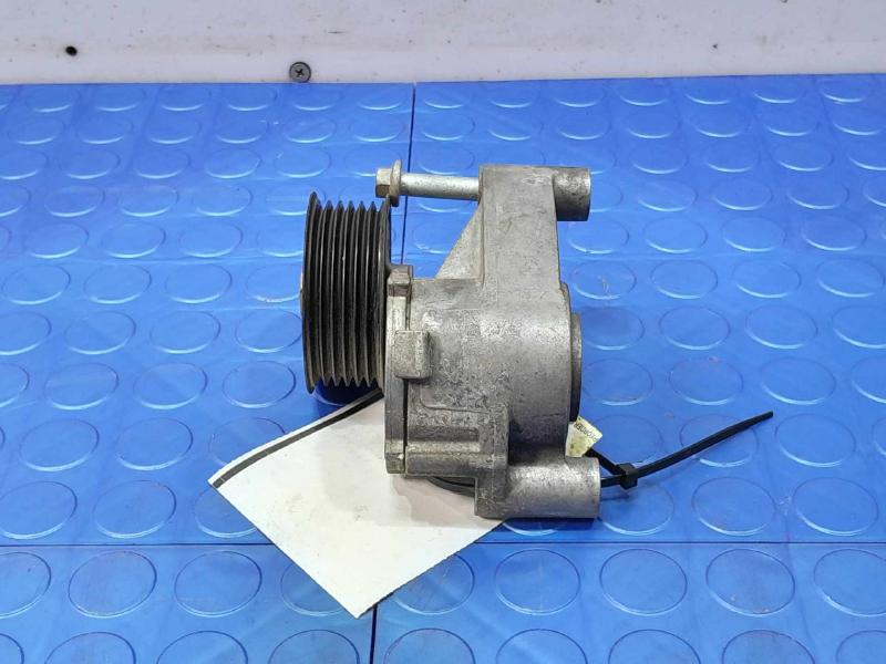 2018 Volvo S90 Engine Belt Tensioner