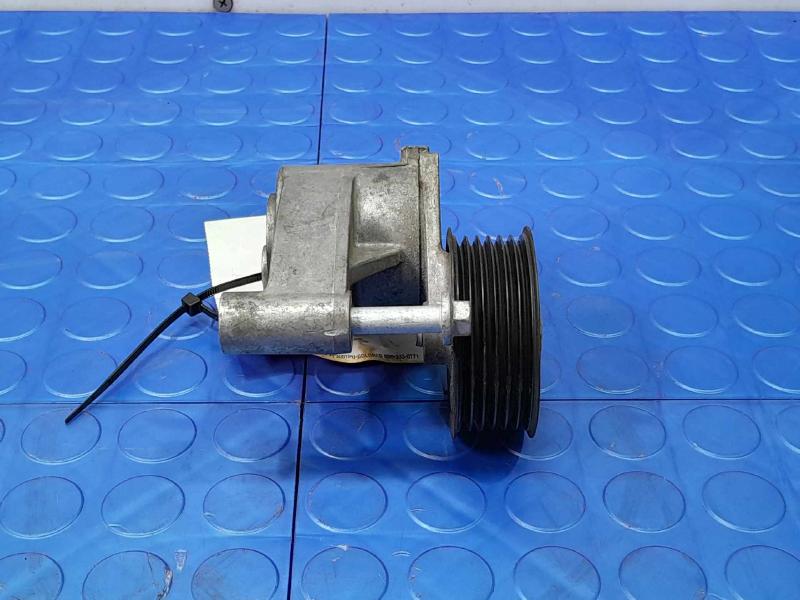 2018 Volvo S90 Engine Belt Tensioner