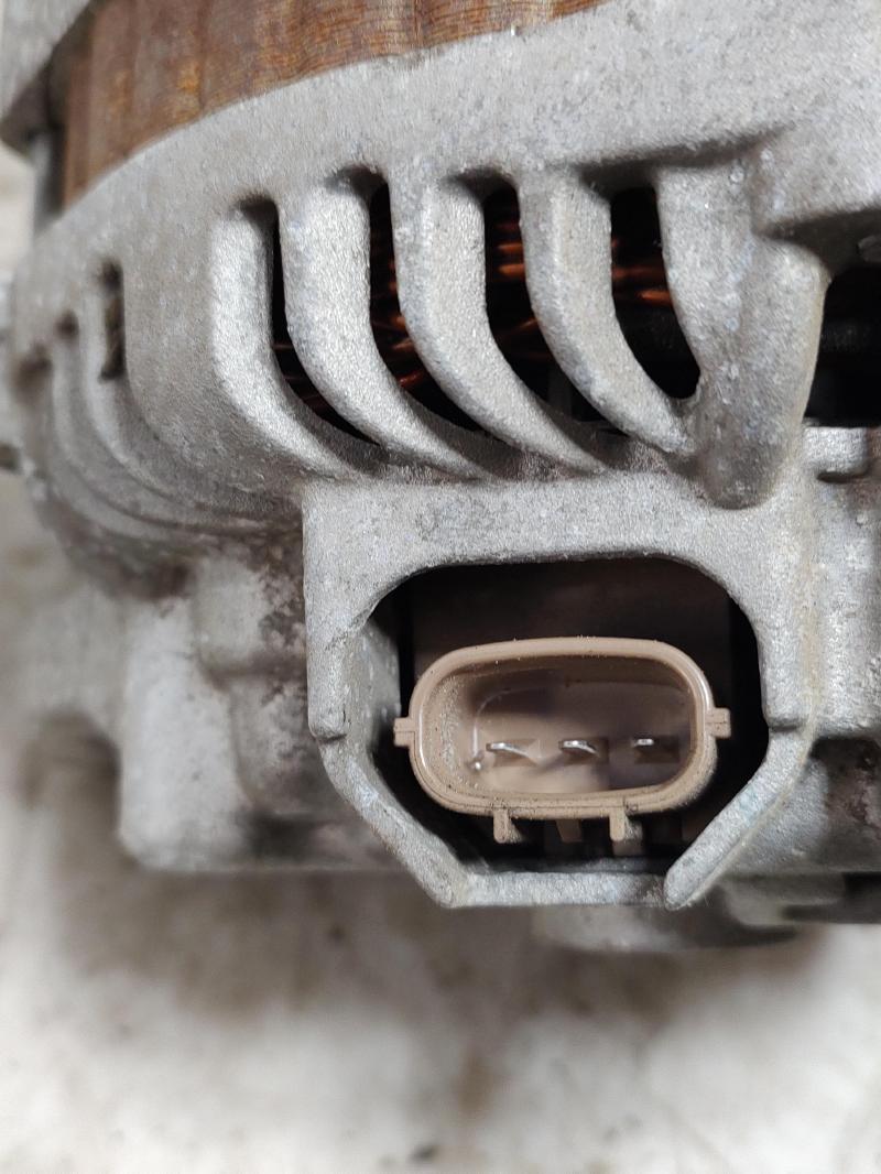2012 Nissan Versa Alternator