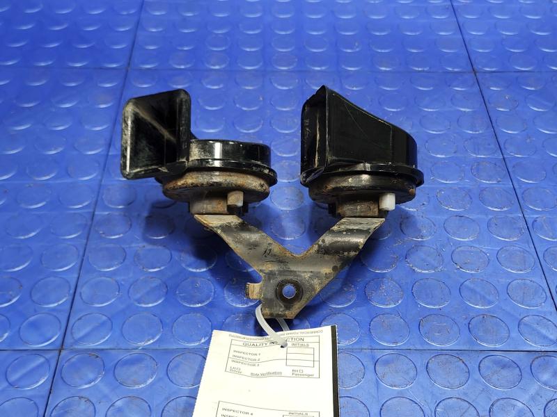 2002 Dodge Ram 1500 Horn