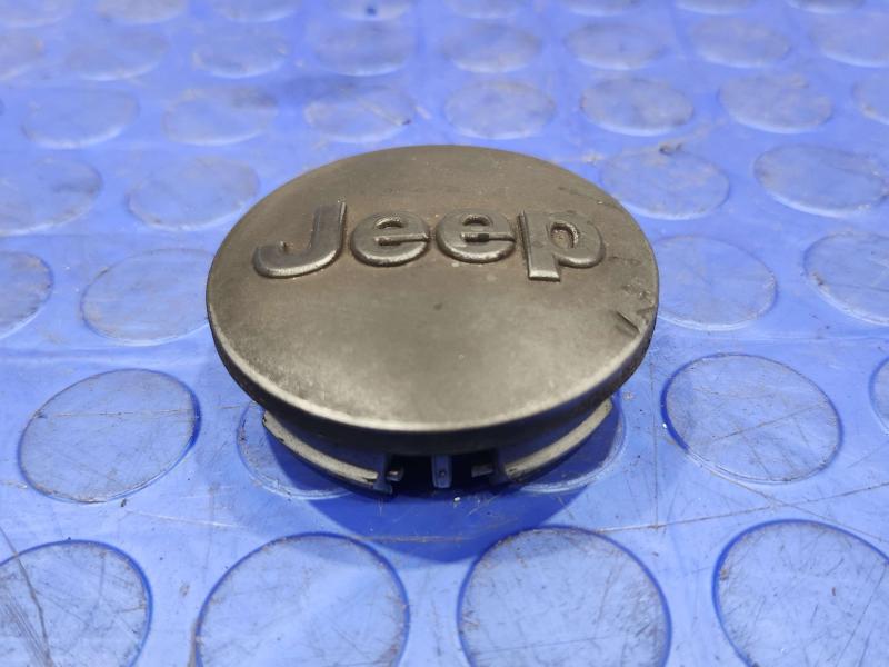 2011-2020 Jeep Grand Cherokee Alloy Wheel Center Cap Genuine OEM 1LB77TRMAC