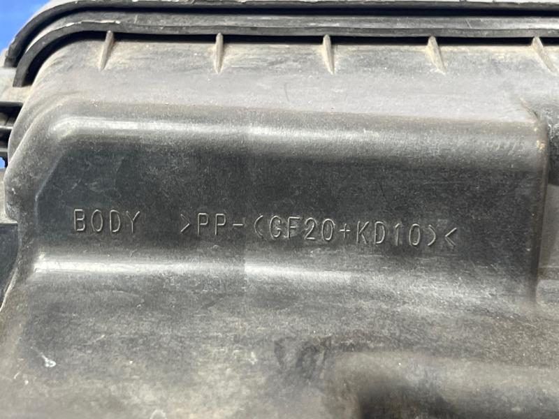 2000-2005 Mitsubishi Eclipse 3.0L 6 Cyl Air Cleaner Box Assembly OEM MR450007 MR450009