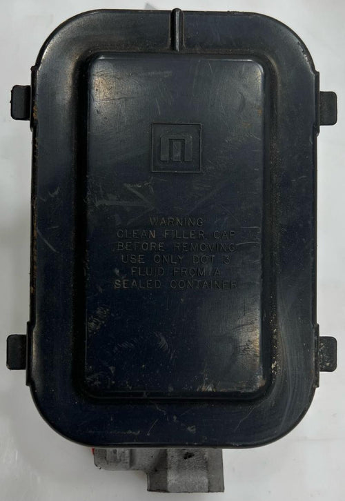 1988 Pontiac Firebird Master Cylinder