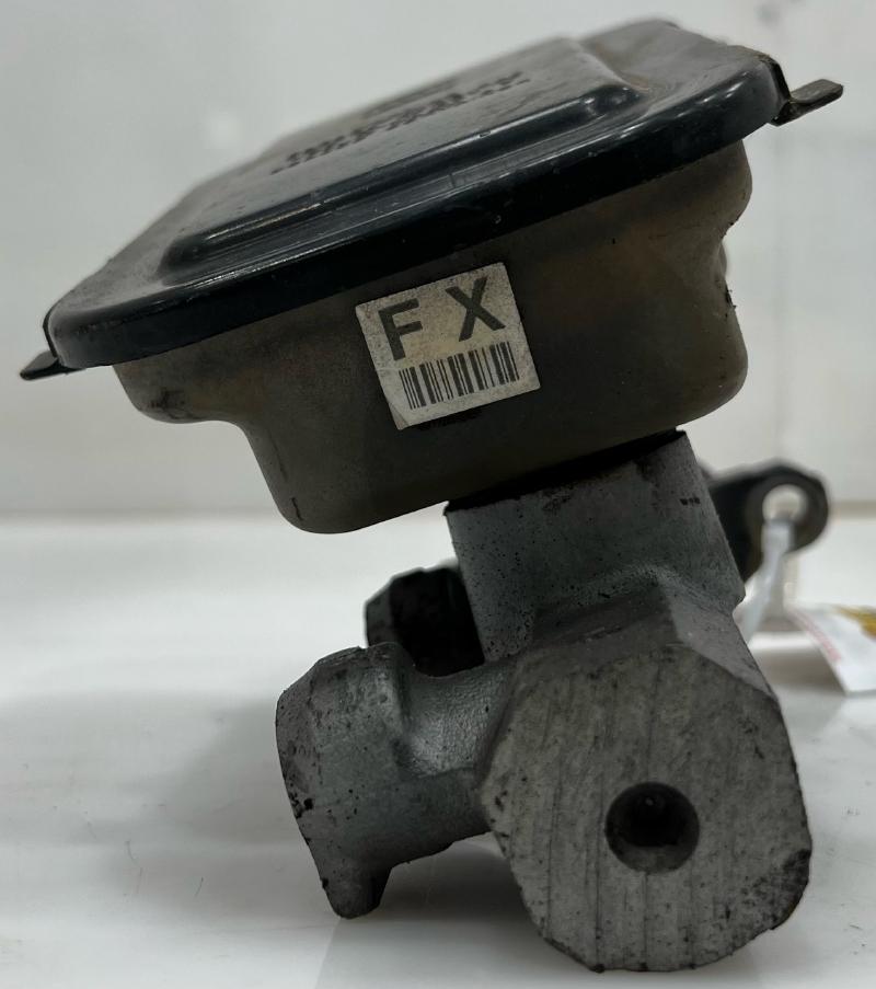 1988 Pontiac Firebird Master Cylinder