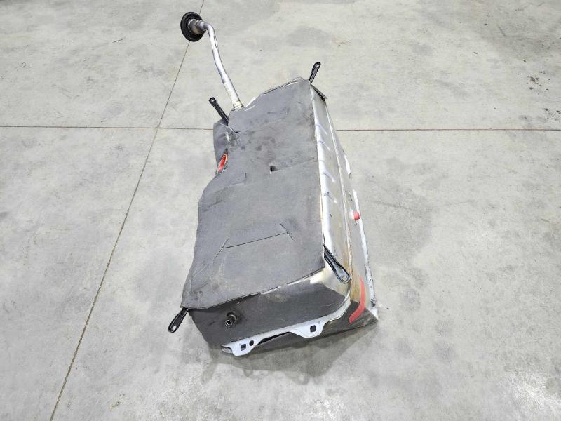 2006 Mercedes S-Class Fuel Tank Assembly