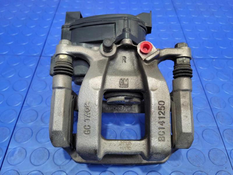 2017 Chevrolet Camaro Caliper