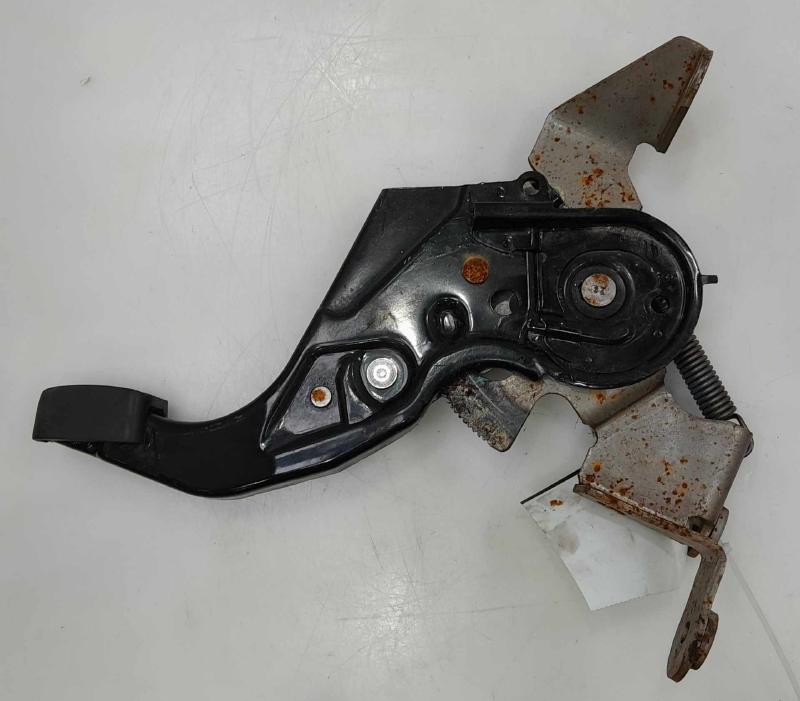 2003 - 2009 Toyota 4Runner Parking Brake Pedal Assembly OEM 46200-35010