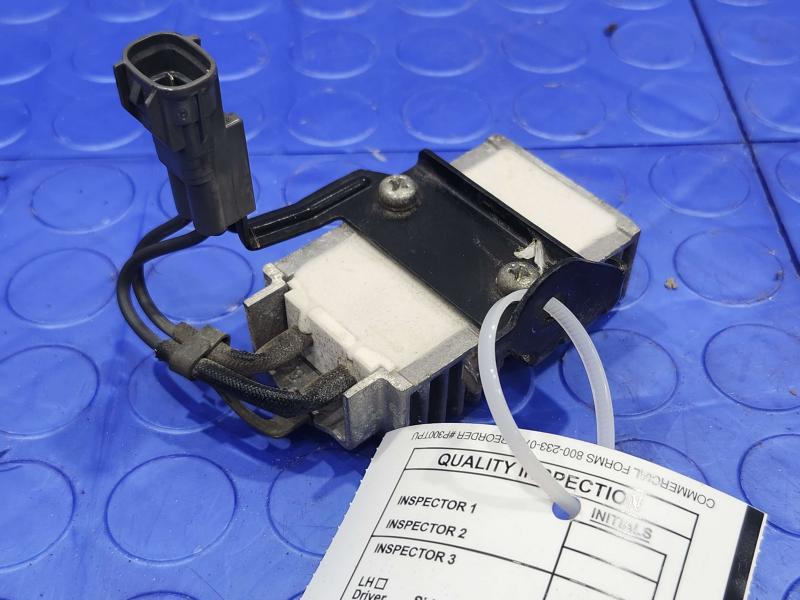 2006 Toyota 4Runner Chassis Brain Box