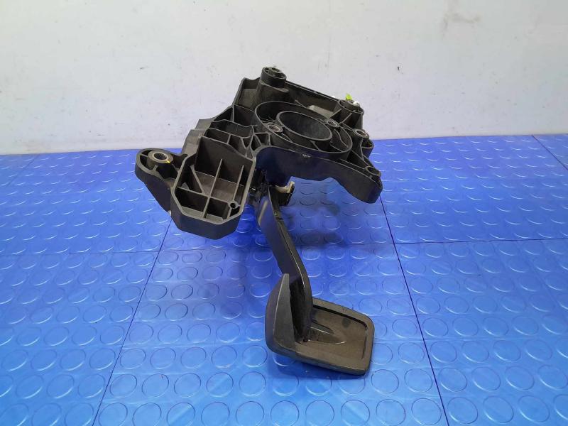2023 Chevrolet Trailblazer Brake Pedal