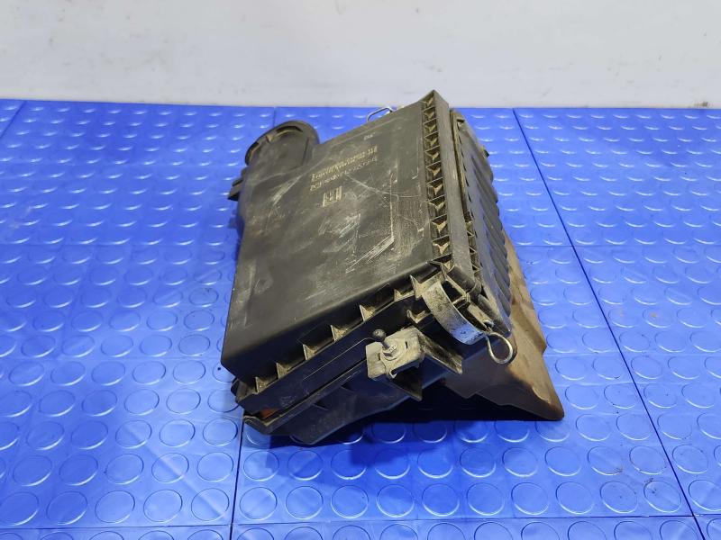 2008 Lexus LS 460 Air Cleaner